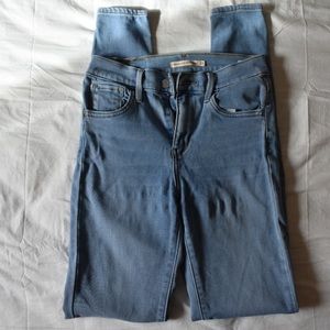 Levis high rise skinny jeans